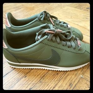 Nike Cortez Khaki